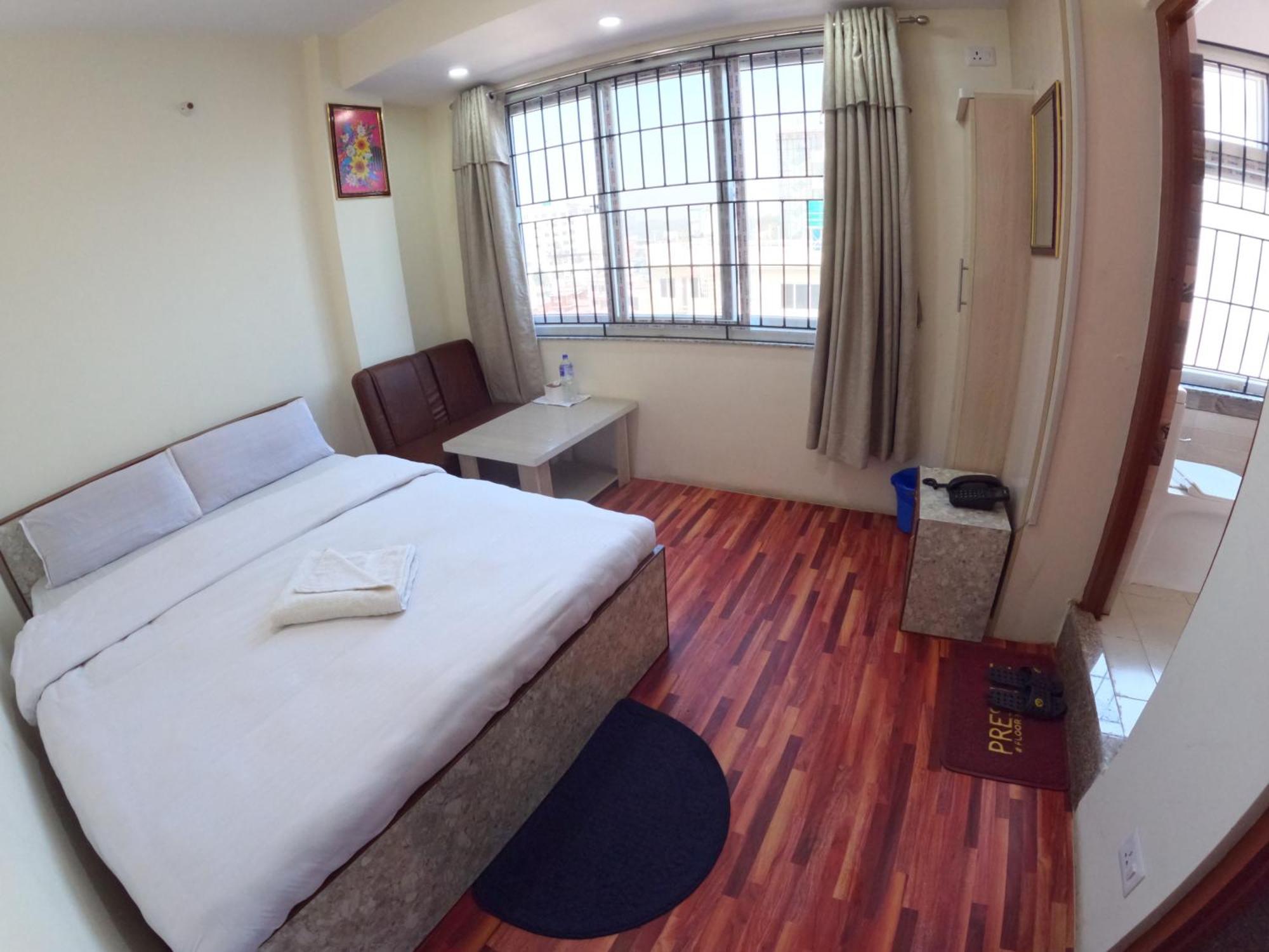 Hotel Global Village Katmandu Eksteriør billede