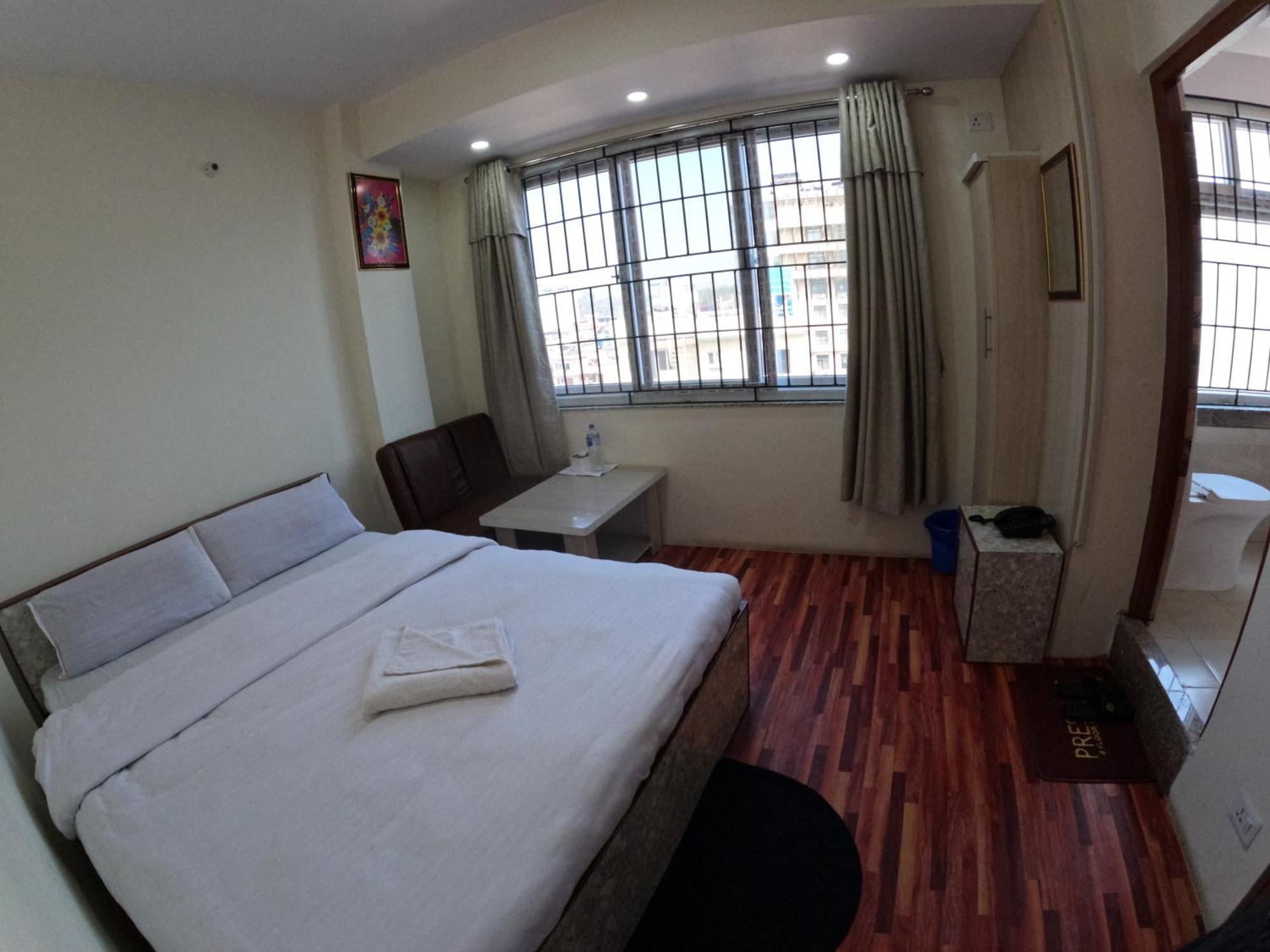 Hotel Global Village Katmandu Eksteriør billede